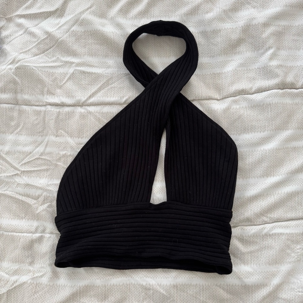 Callahan Revolve Mimi Crossover Cropped Tank Top Black Keyhole Open Back Sz S - Picture 2 of 4